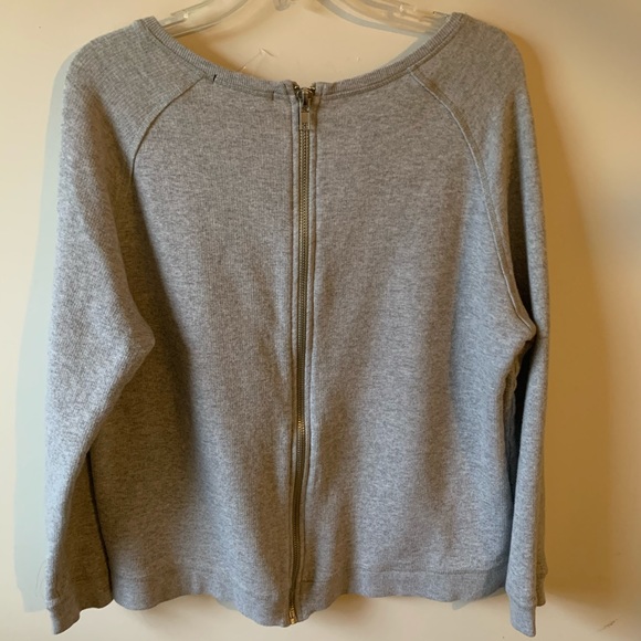 Forever 21 gray sweatshirt size Large. With zipper - Picture 3 of 6